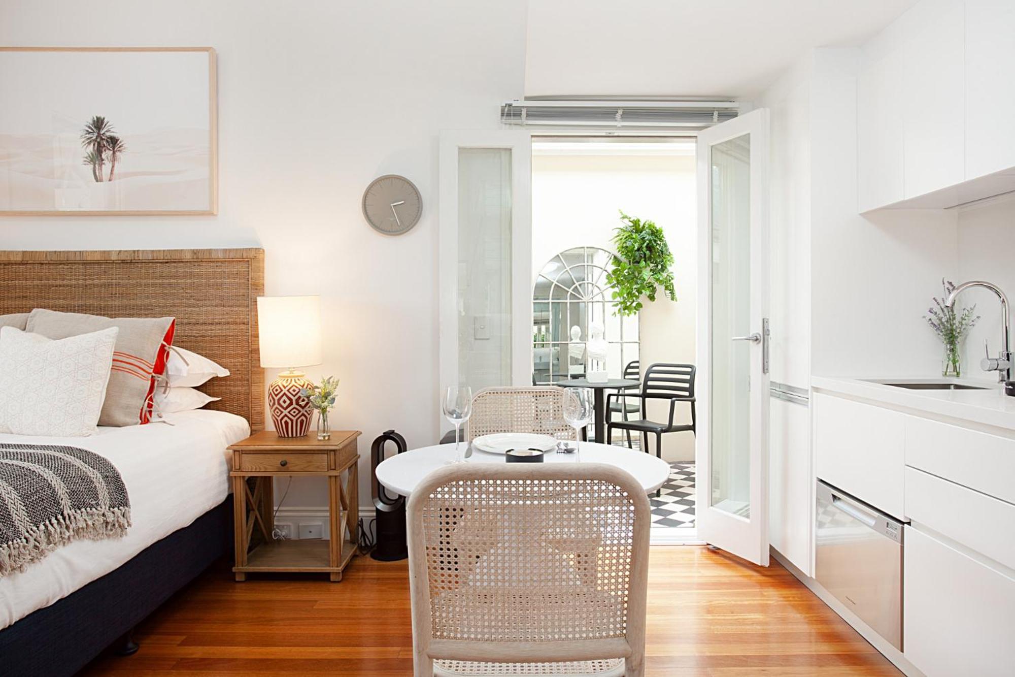 Modern And Cosy Inner West Sydney