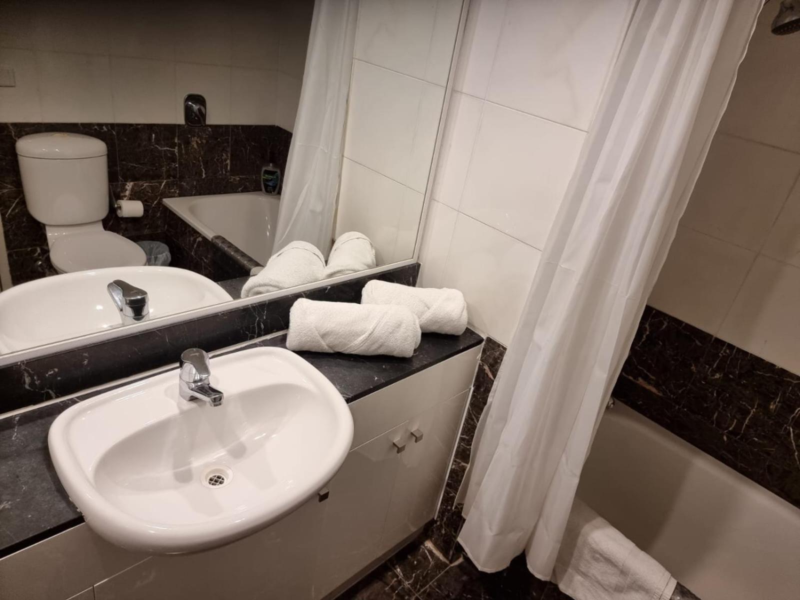 38 Harbour Street Aparthotel Sydney