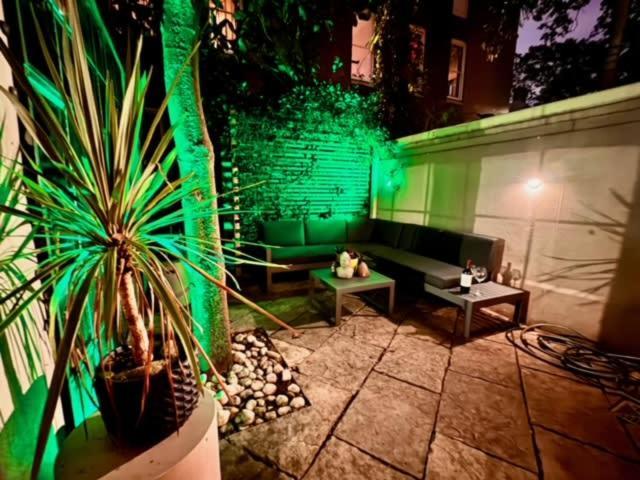 Holiday home 3 Storey House Walk To Fox Scg &