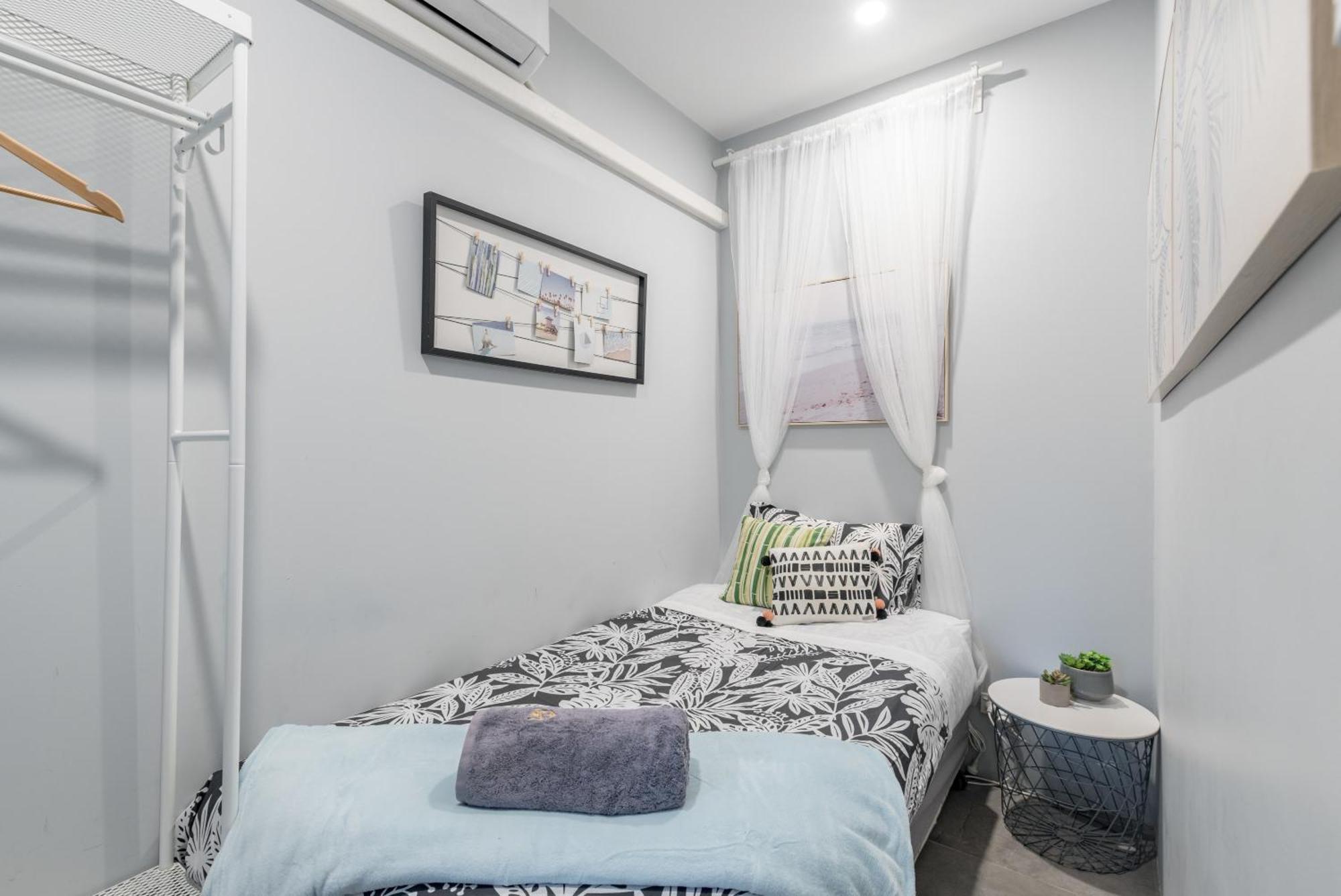 Modern Single - Ac - 1min Walk To Central- Close To Darling Harbour Chinatown Cbd - Shared Bathroom