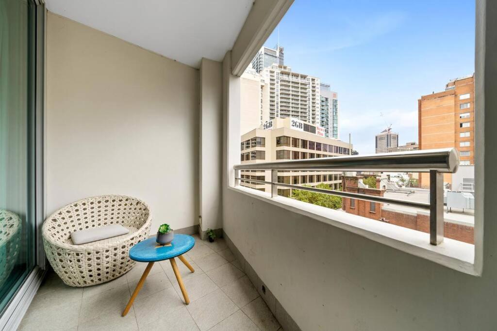 City 3 Bedrooms Apt - 1 Converted From Study Apartment *