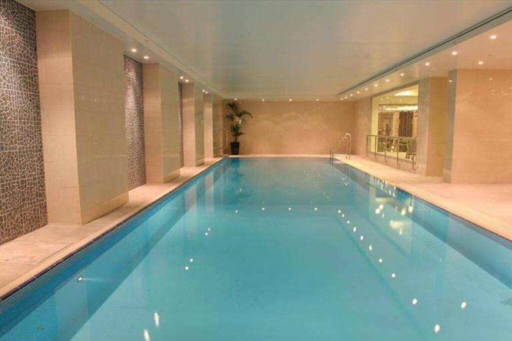 Apartment City 3 Bedrooms Apt - 1 Converted From Study Sydney
