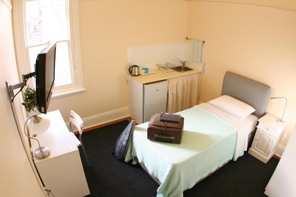Admiral Collingwood Lodge *