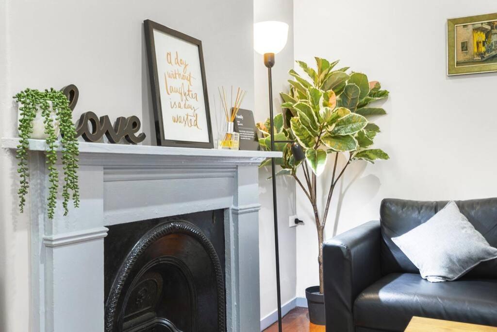 Holiday home Stylish 2 Story Terrace House In Chippendale *