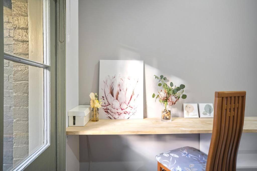 Holiday home Stylish 2 Story Terrace House In Chippendale Sydney