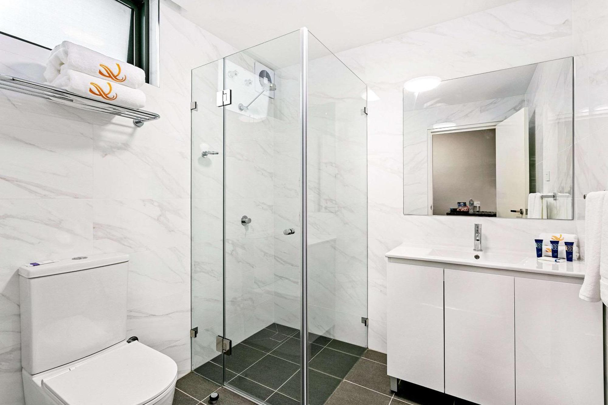 Hotel Quality Sunshine Haberfield 4*