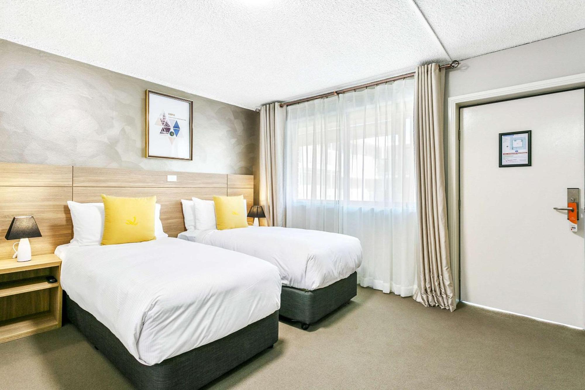 Quality Sunshine Haberfield Hotel