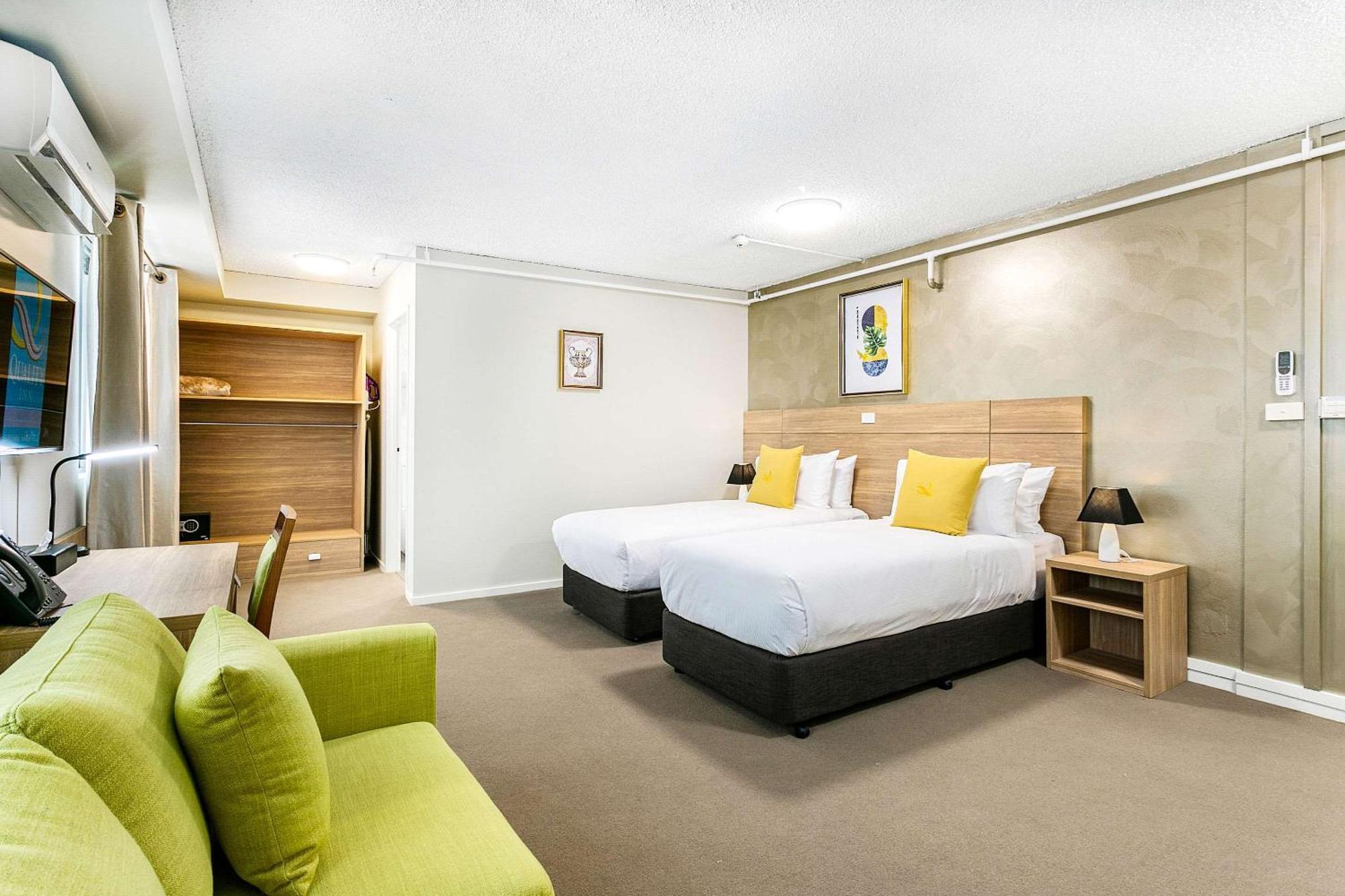 Hotel Quality Sunshine Haberfield 4*
