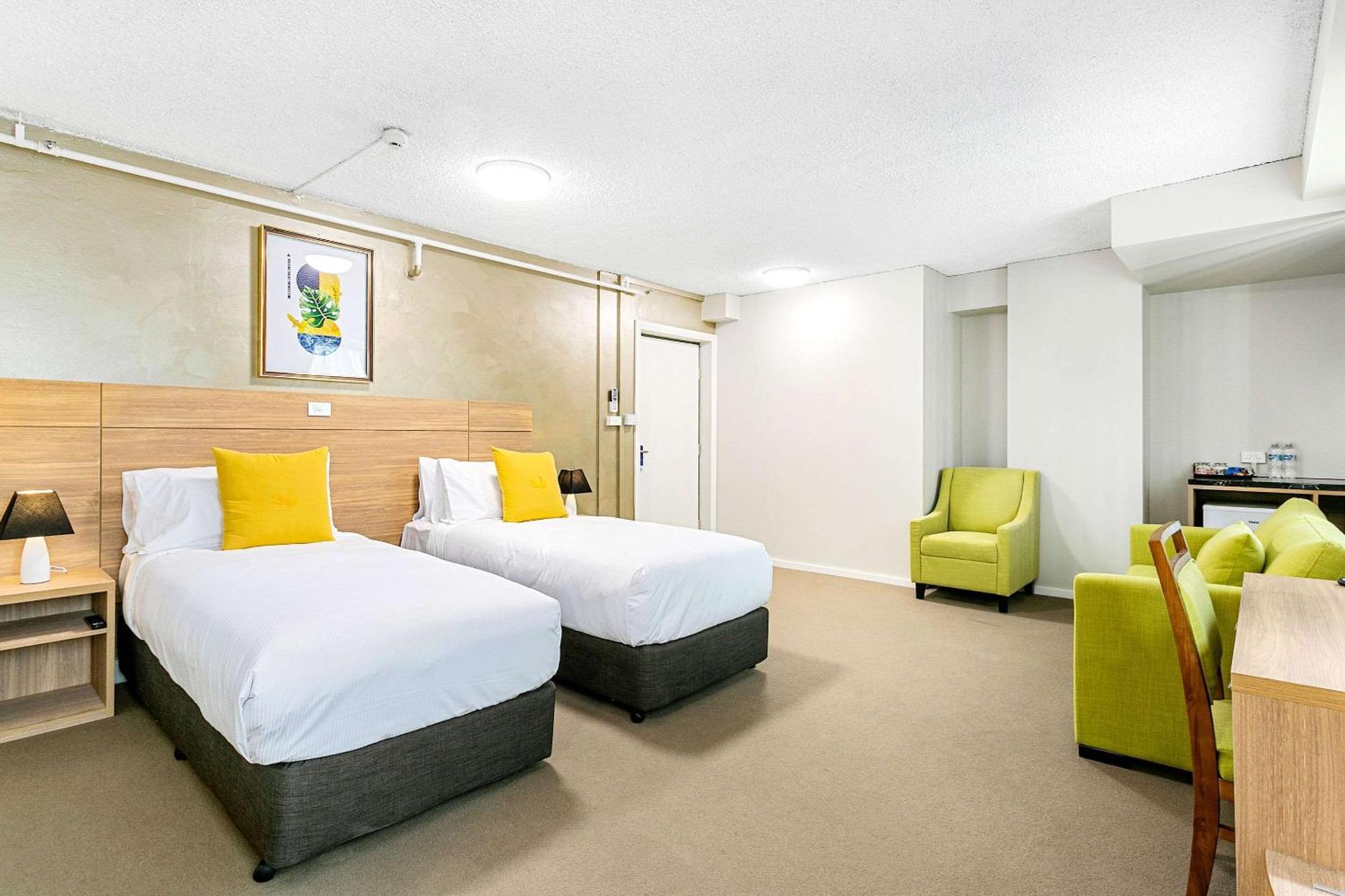 Quality Sunshine Haberfield 4*