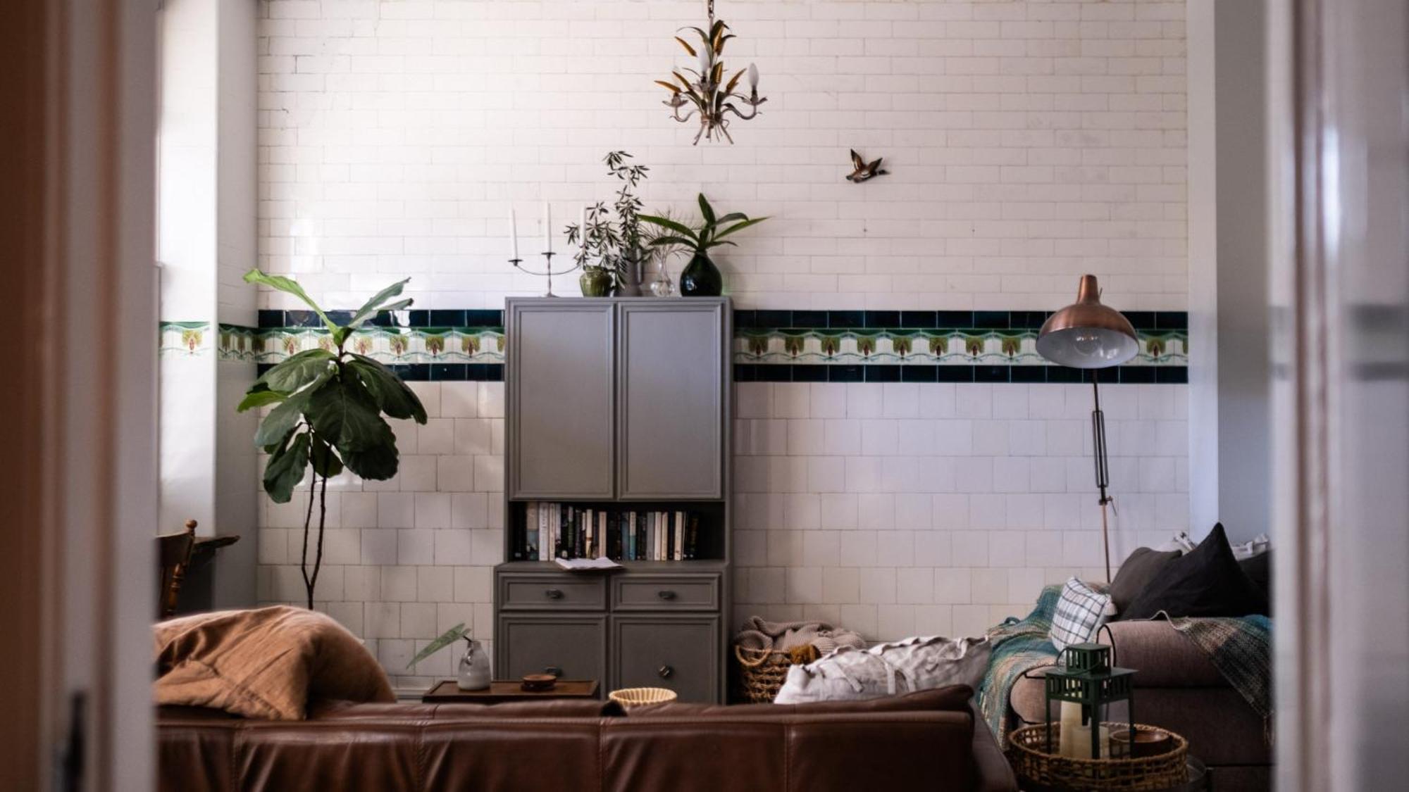 Charming Vintage Flat Near Newtown. 11am Checkout. Apartment *