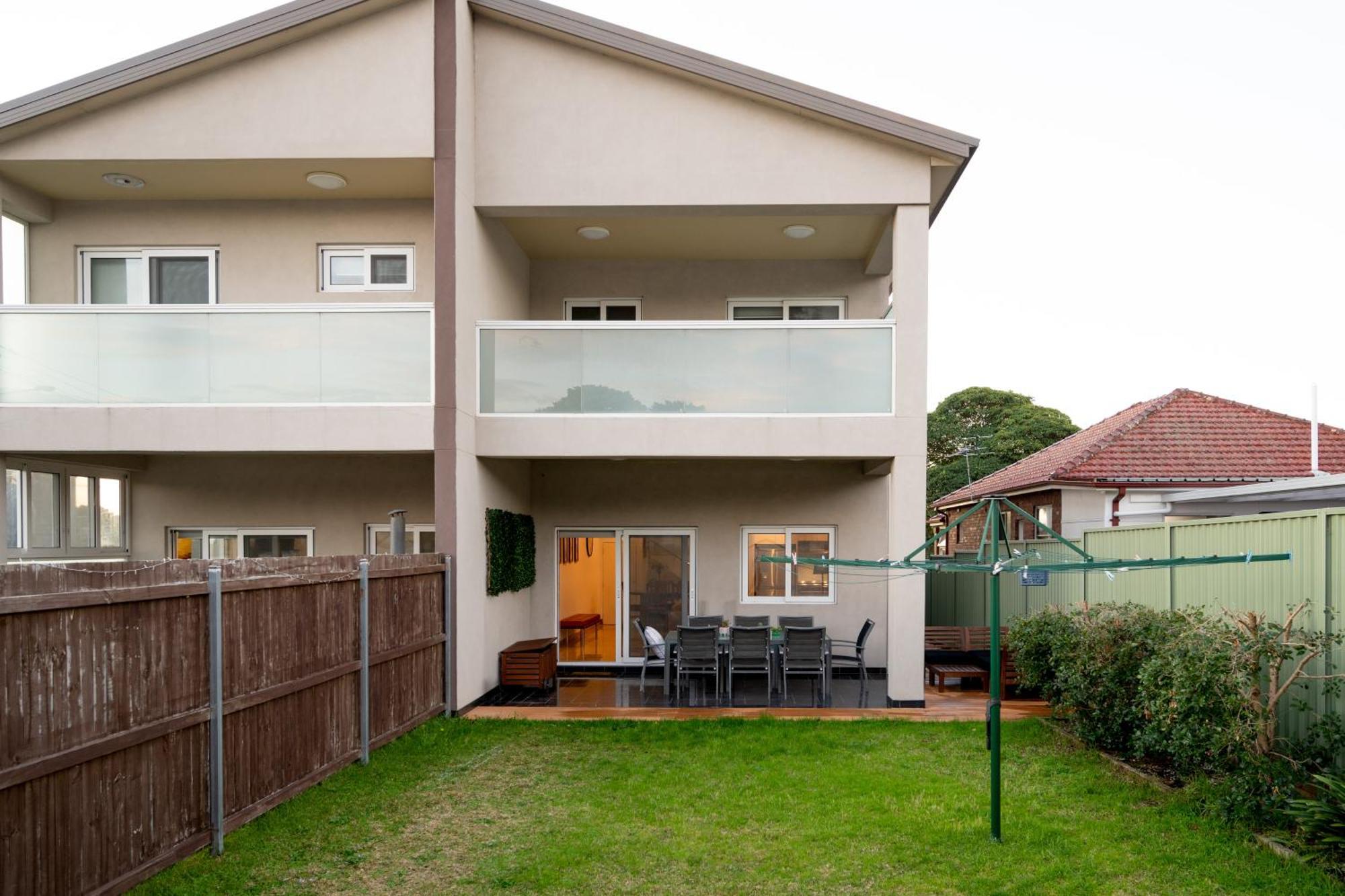 Holiday home Luxury 3br In Mascot - Minutes From City, Beaches, And Airports