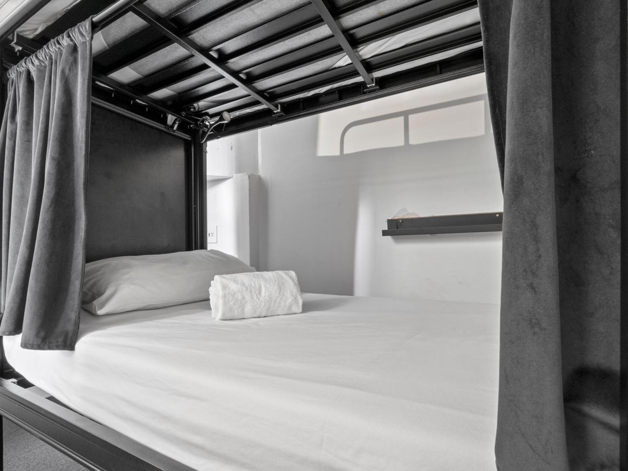 Hostel Azzuro Pod Hotel - Potts Point Sydney
