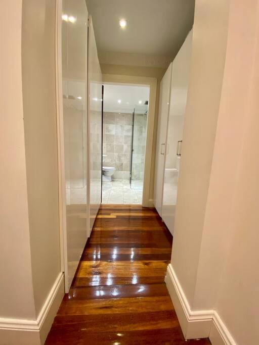 Immaculate 3 Bed - Close To Everything! Sydney