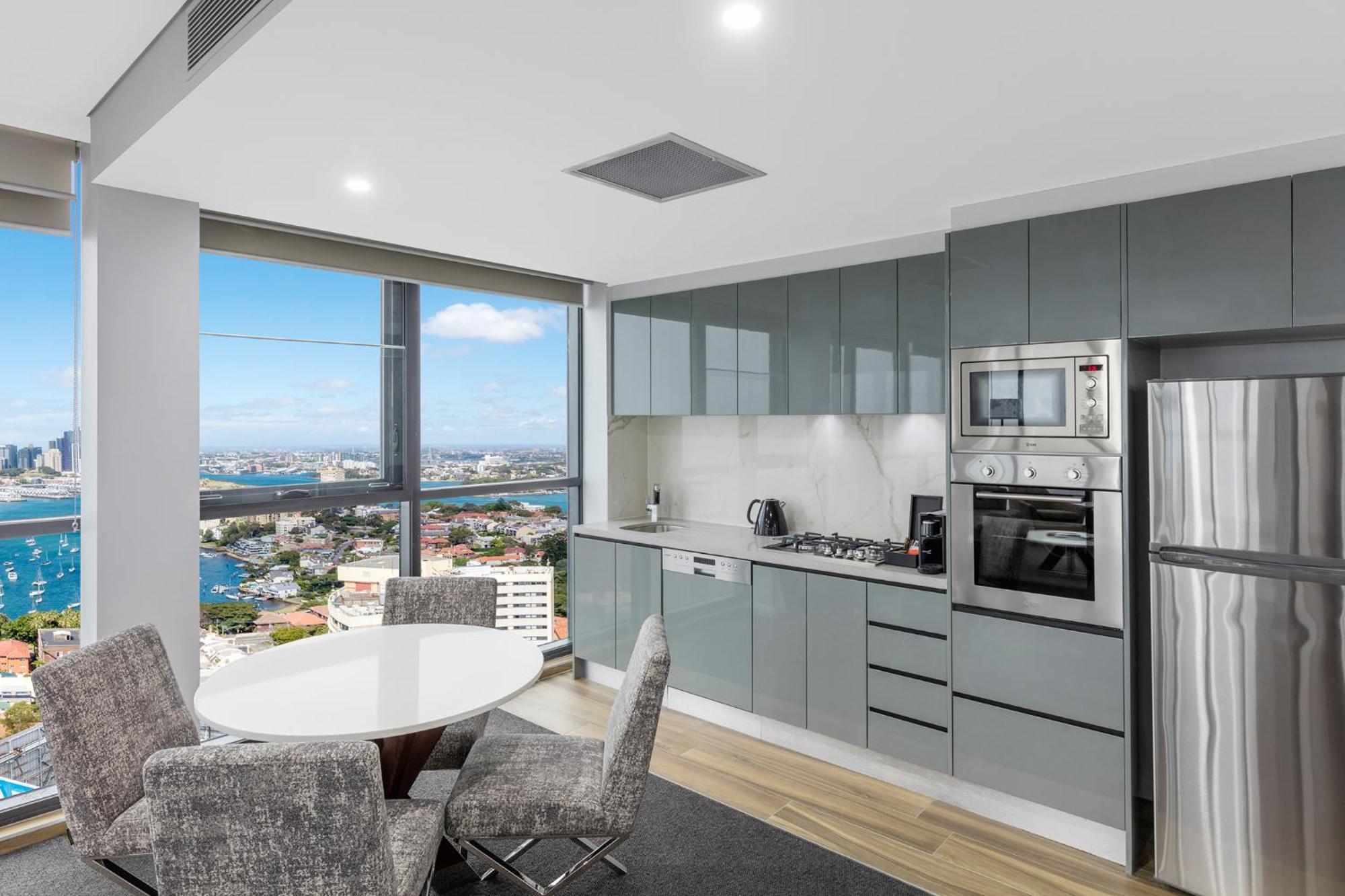 Hotel Meriton North