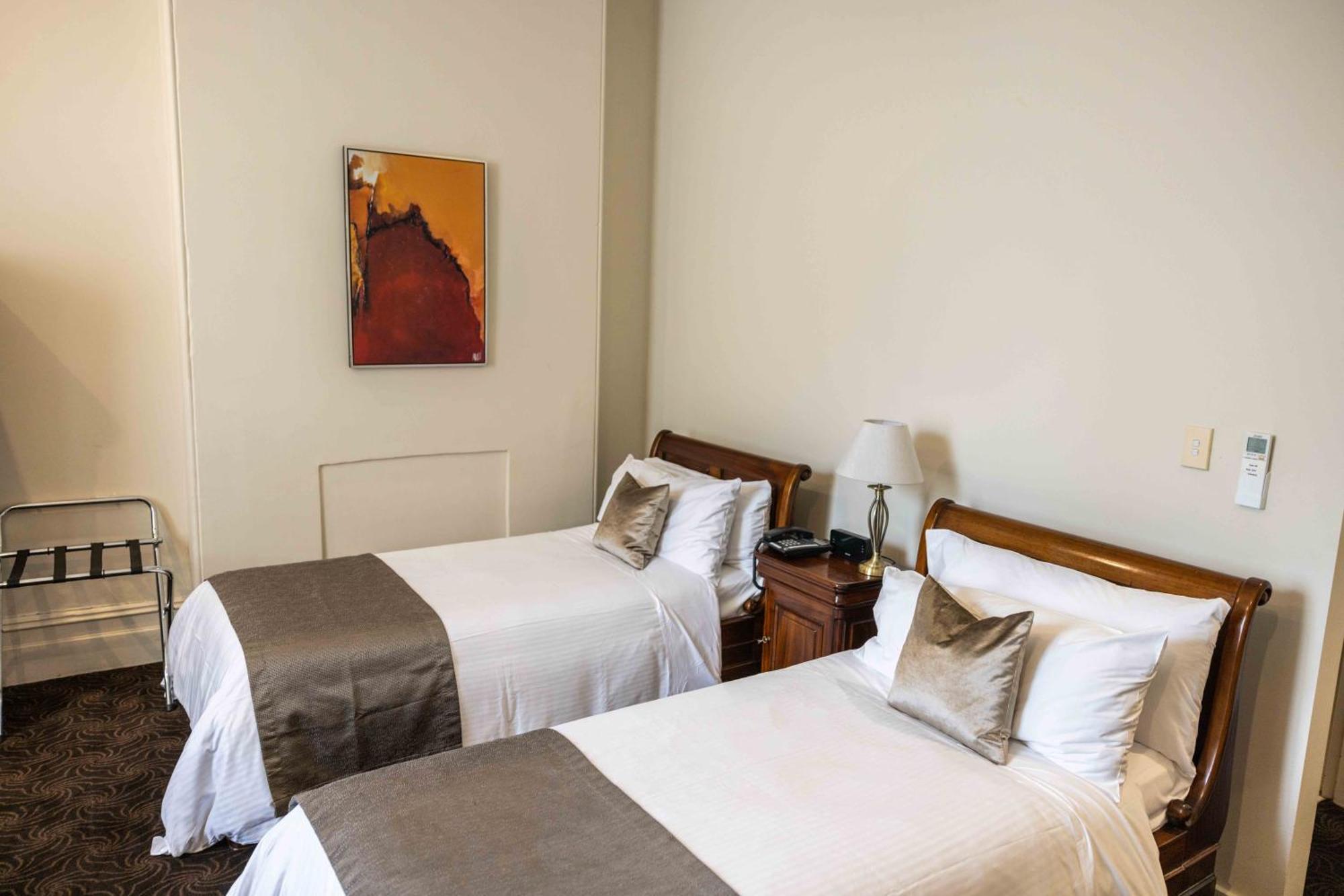 Hotel Royal Randwick 3*