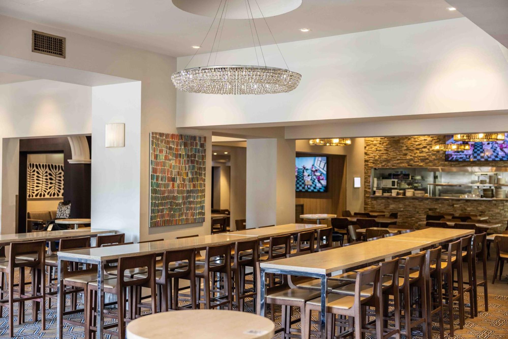 Hotel Royal Randwick 3*