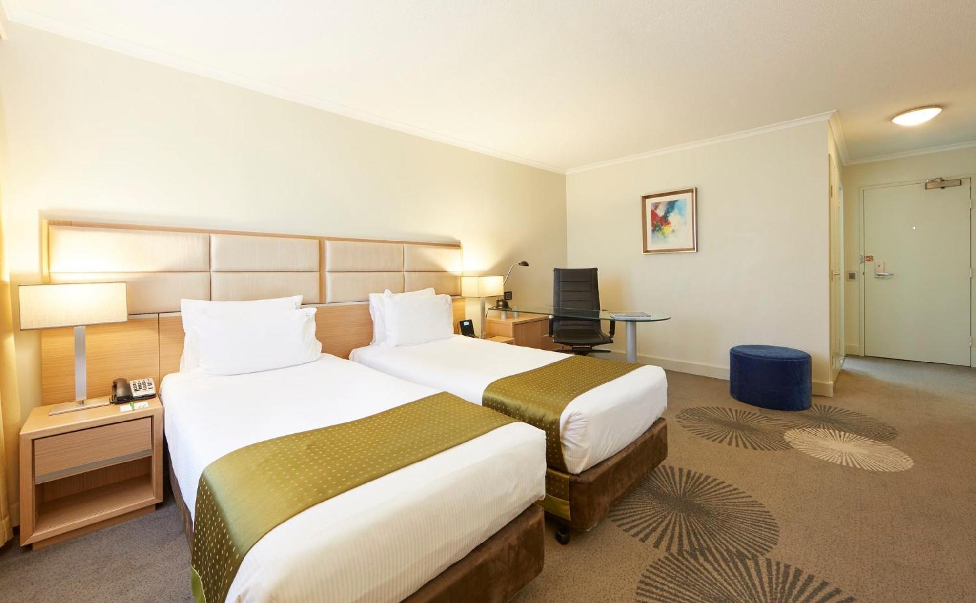 Parramatta By Ihg Hotel