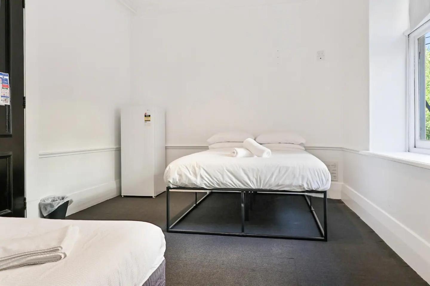Venus By The Harbour Budget Hotel Sydney