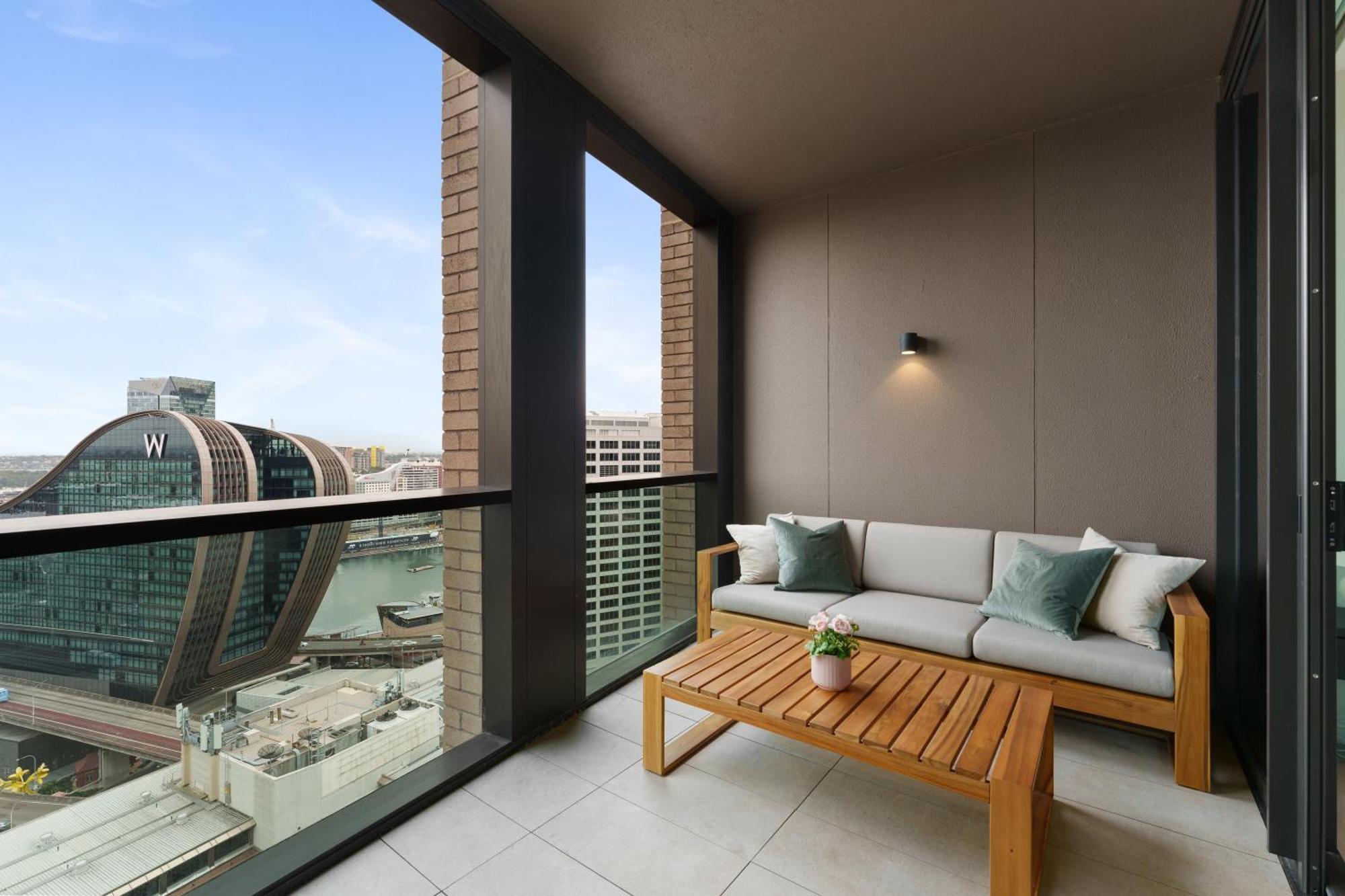 Harbour Views, Fireworks & Secure Parking Apartment Sydney