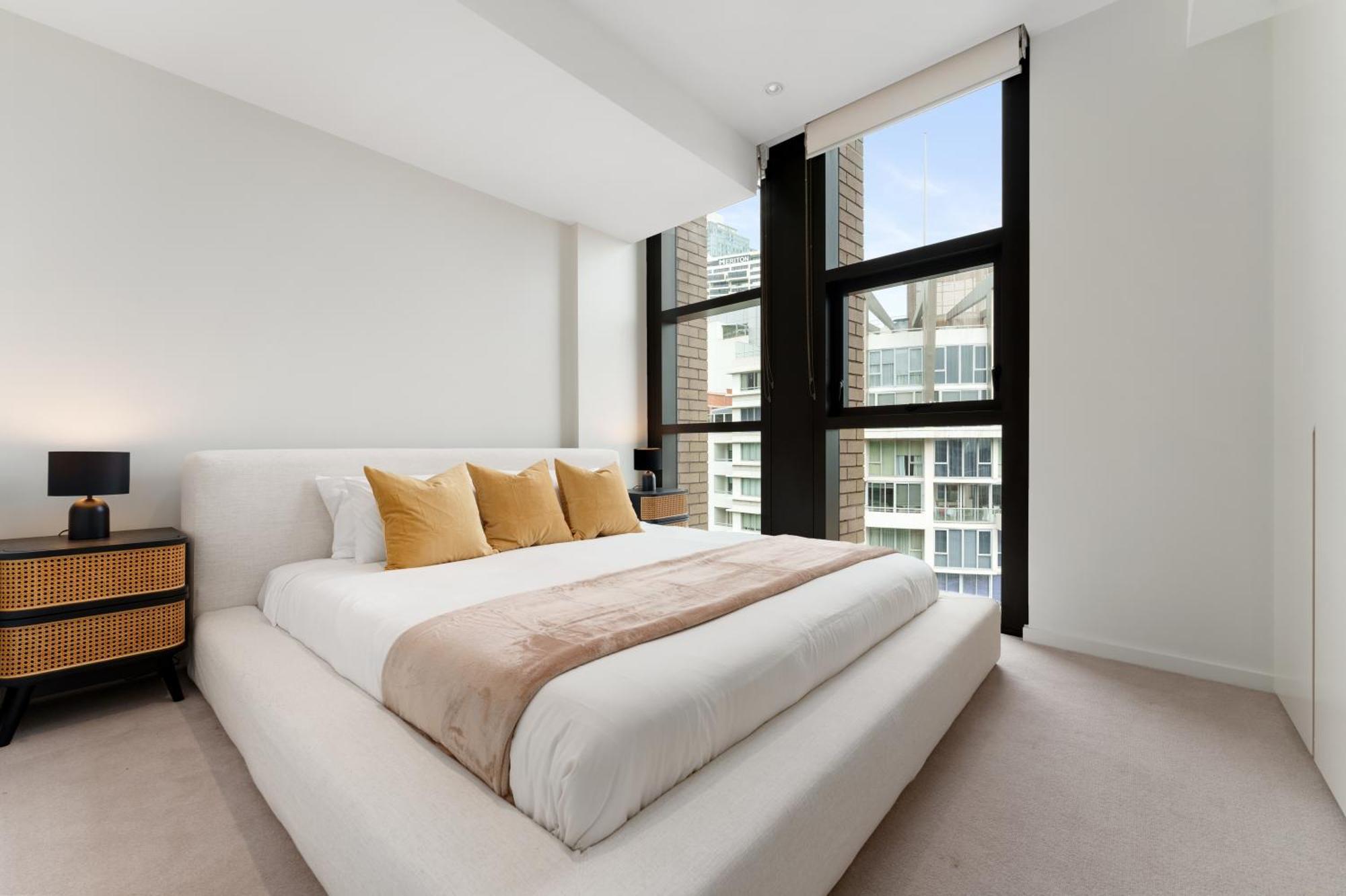 Harbour Views, Fireworks & Secure Parking Apartment Sydney