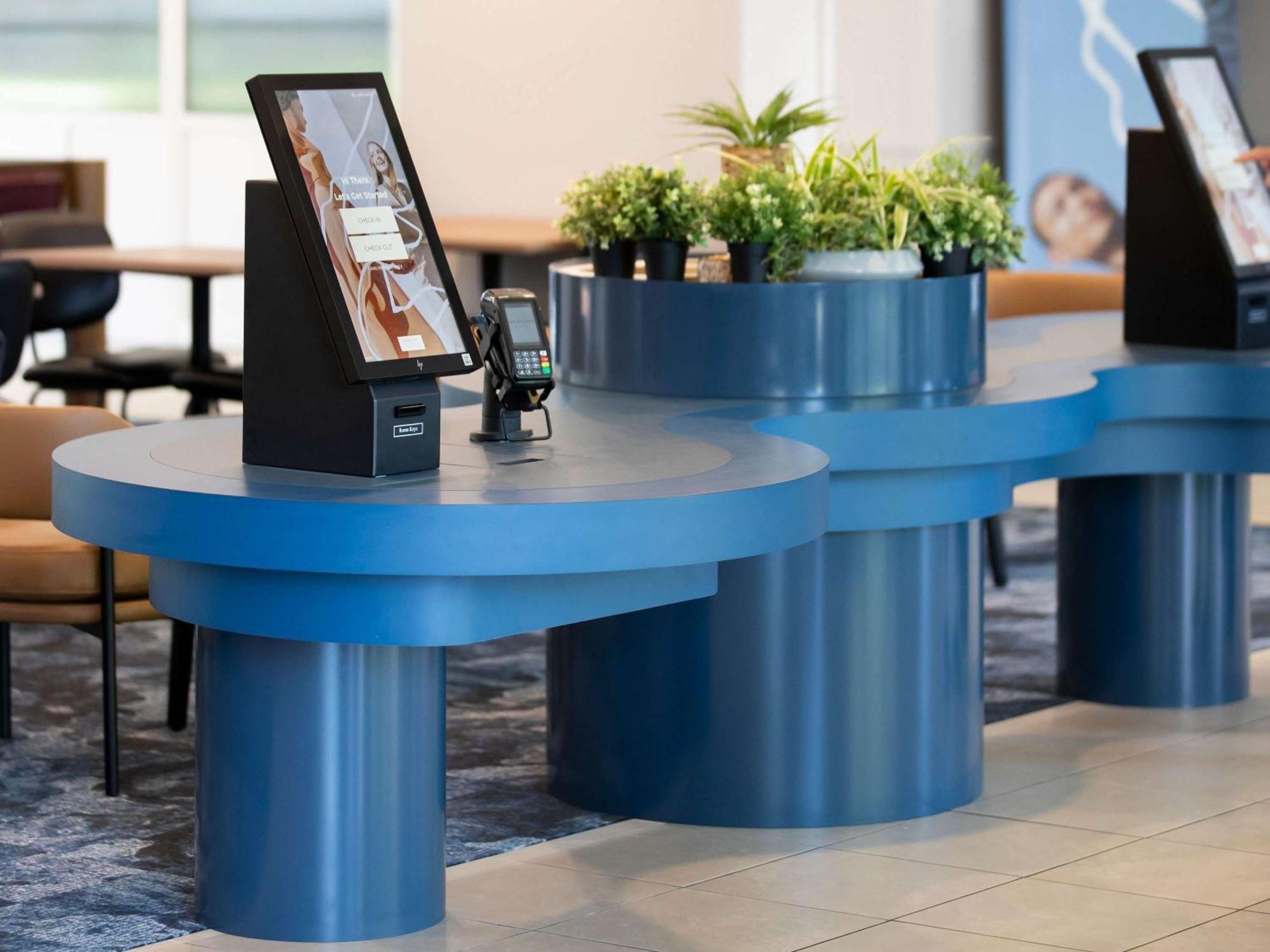 Mercure Macquarie Park Hotel 4*