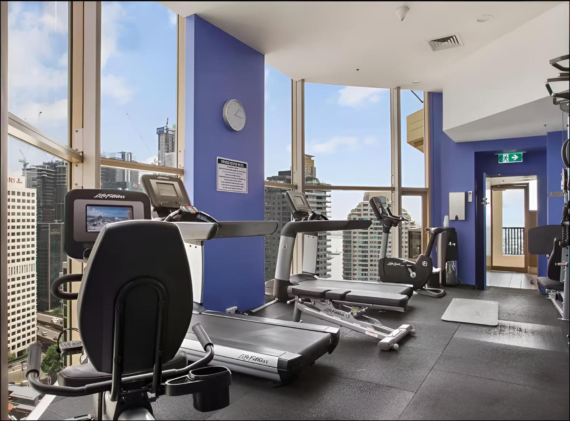 With Pool, Sauna & Gym *