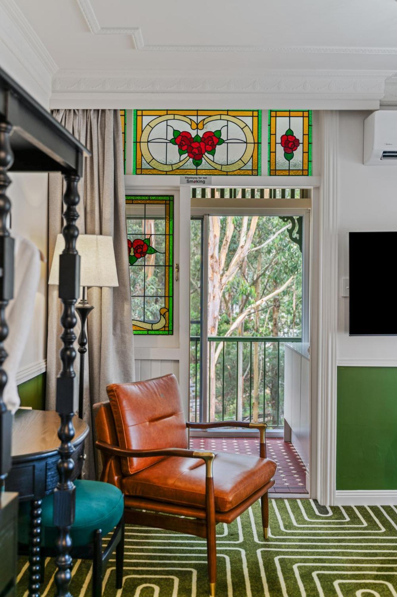 Silkari The Charrington At Chatswood Hotel 4*