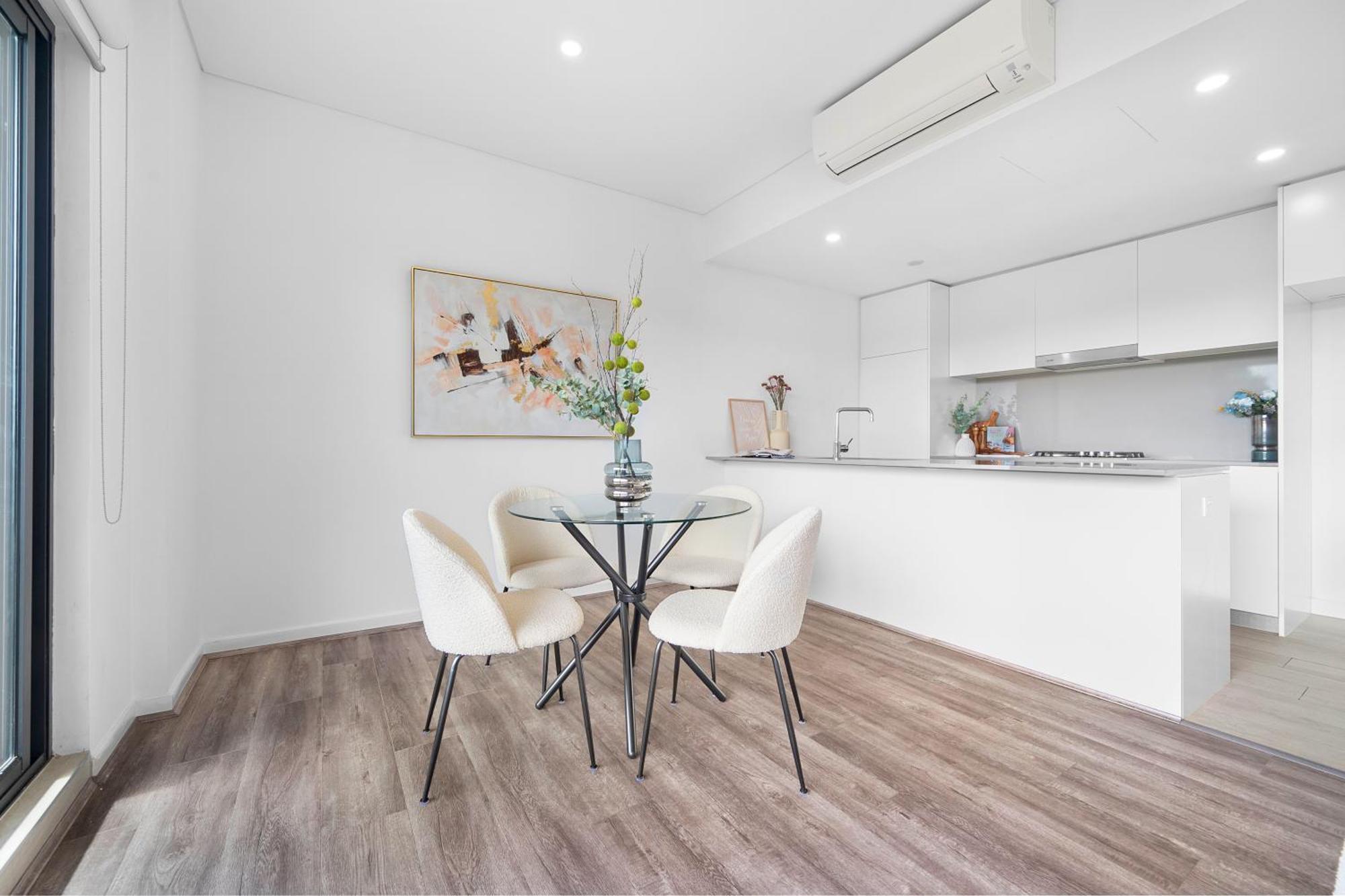 Bright & Elegant 2br With 2 Parking In Mascot Apartment Sydney