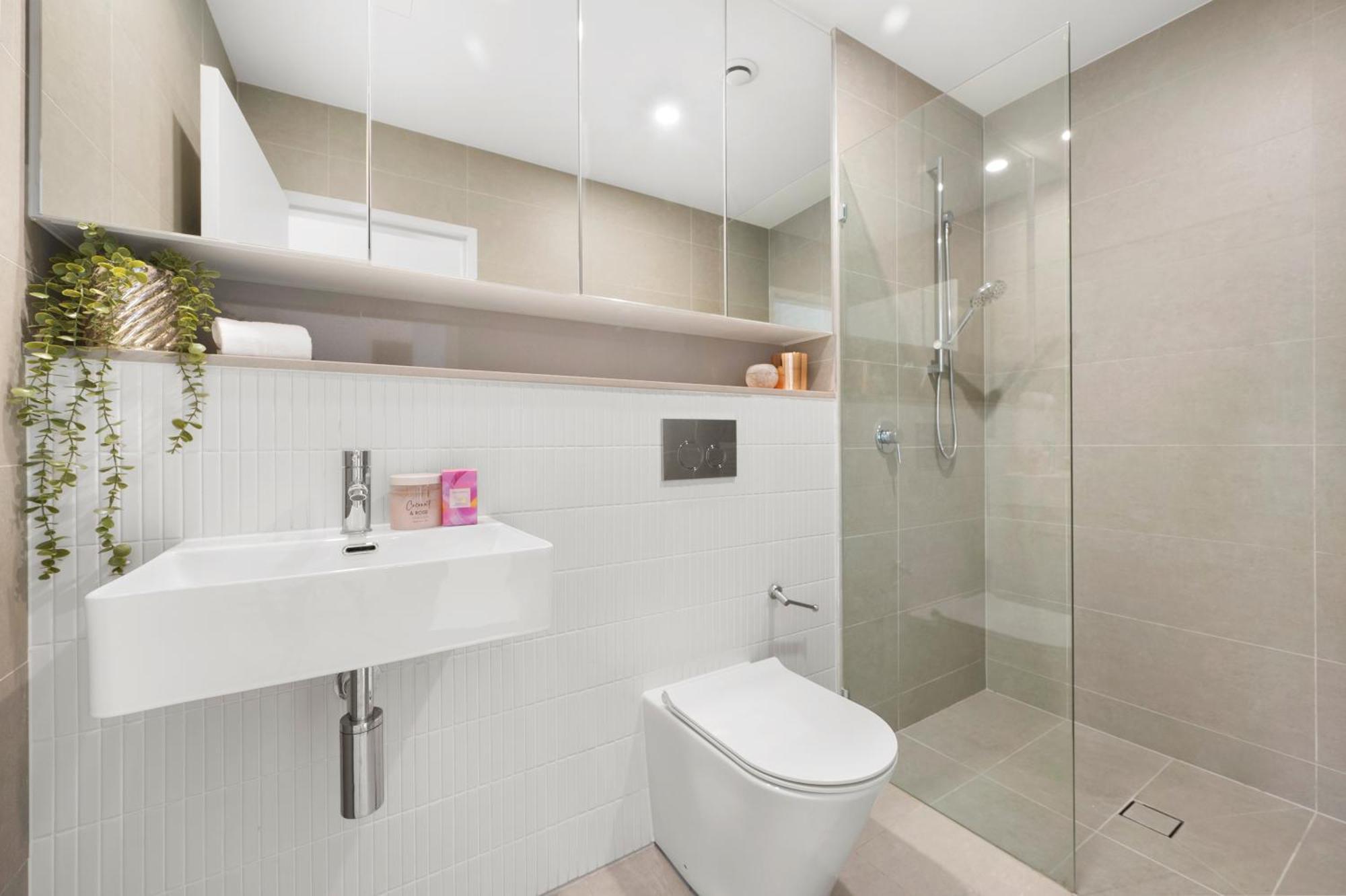 Bright & Elegant 2br With 2 Parking In Mascot Apartment *