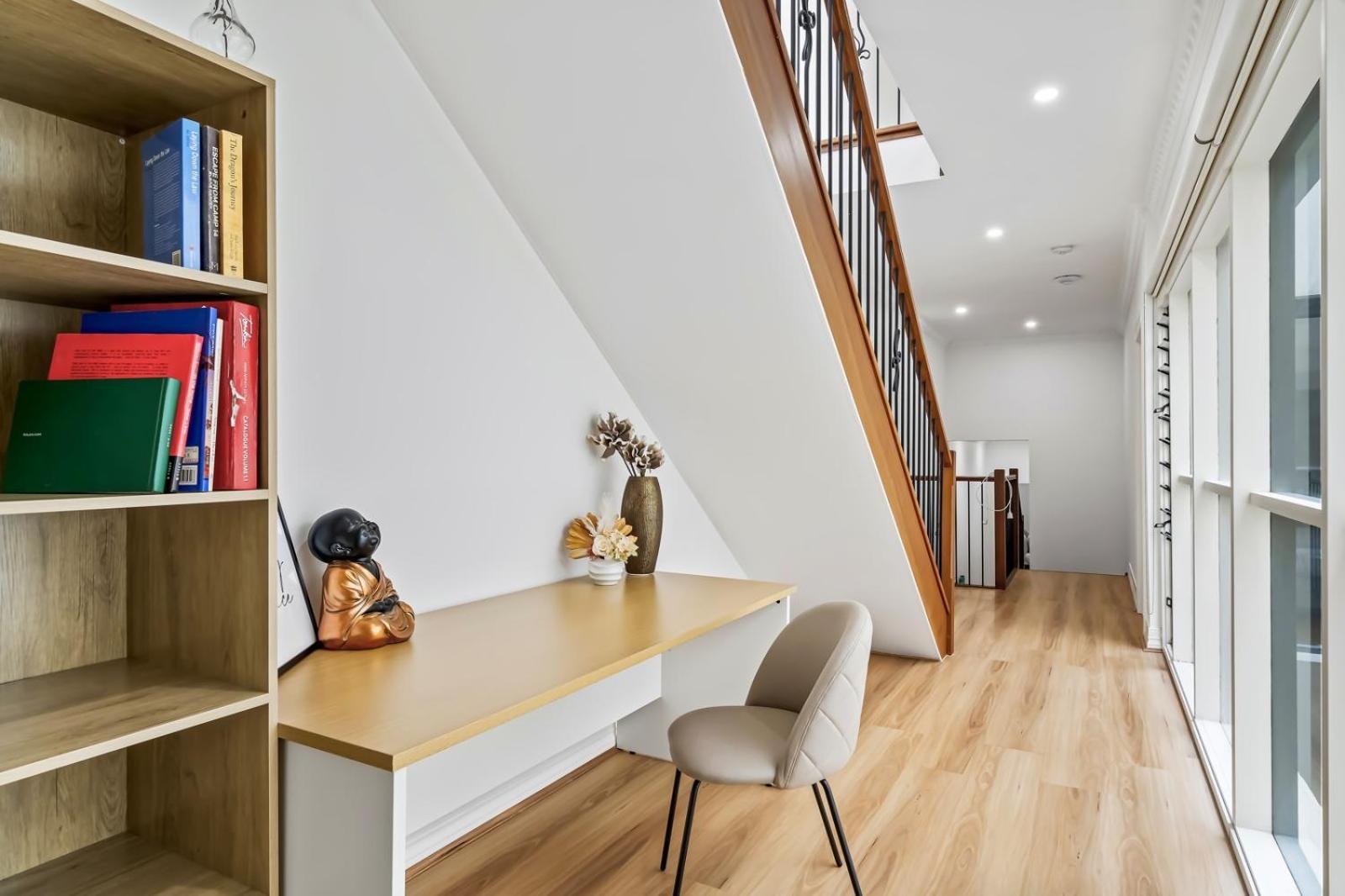 Luxe Living Terrace By The Star Holiday home Sydney