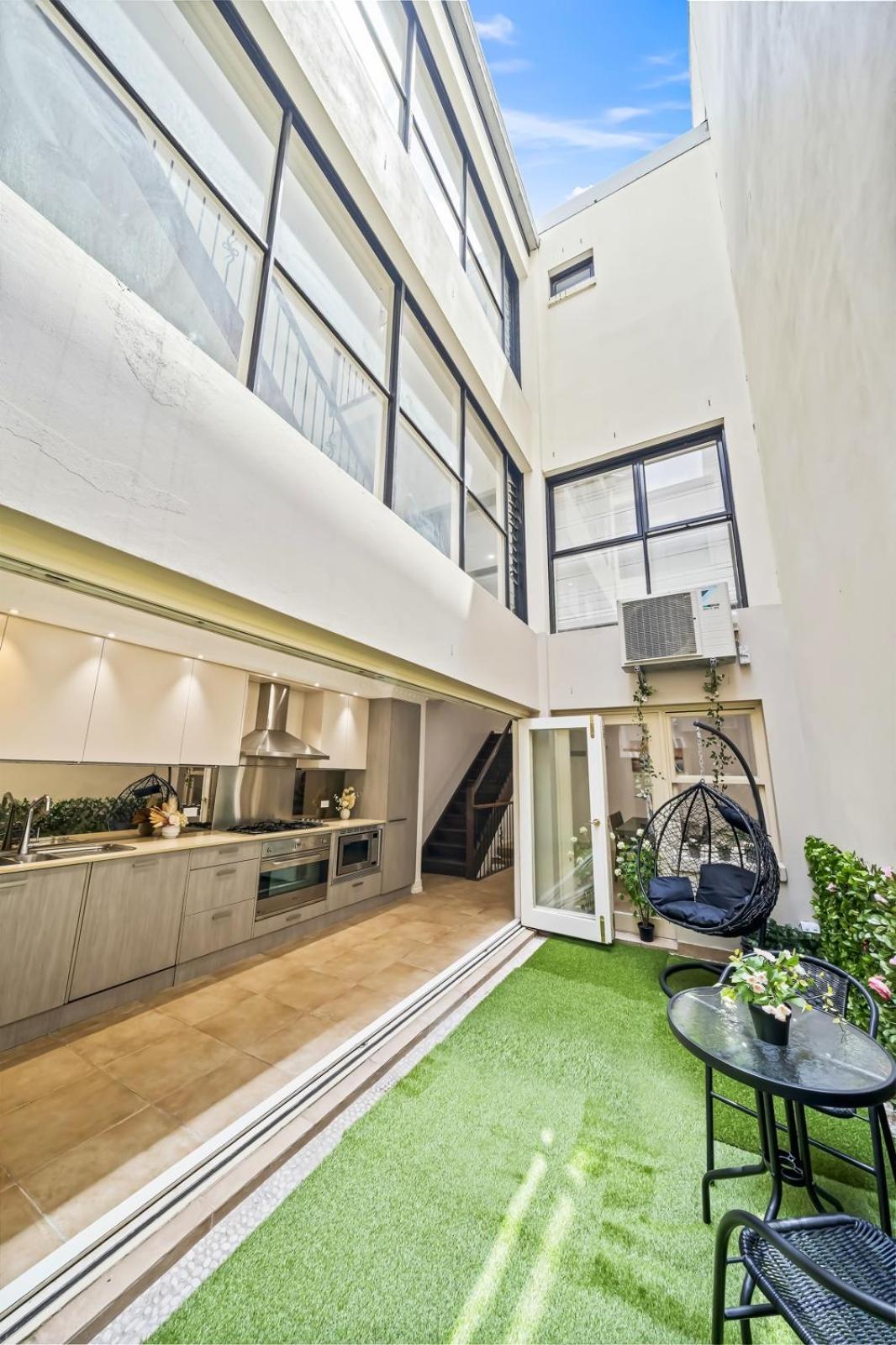 Holiday home Luxe Living Terrace By The Star Sydney