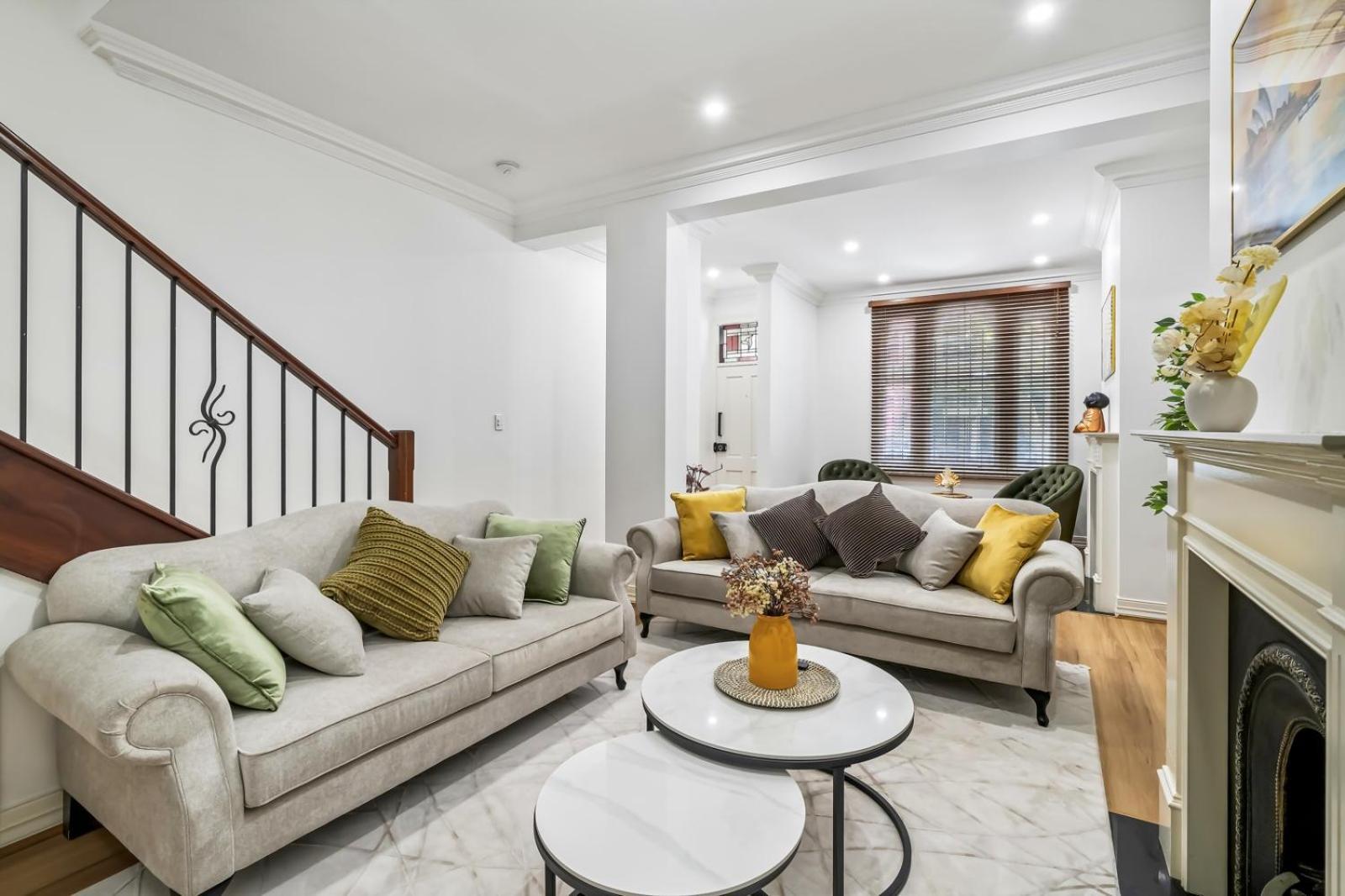 Luxe Living Terrace By The Star