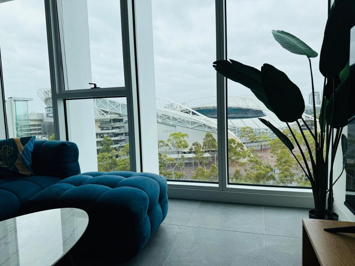 Olympic Park Gem 2 Bedroom Condo-parking, Pool Gym Apartment Sydney