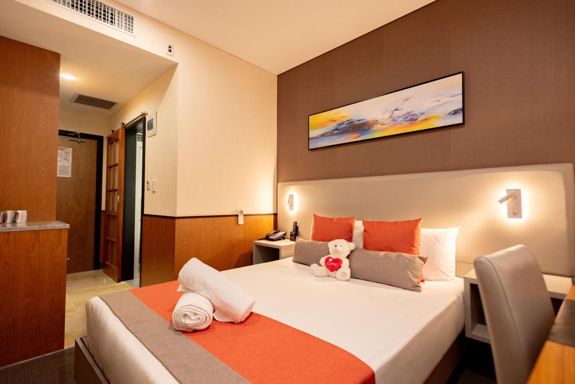 Hotel Yehs Qvb 4*