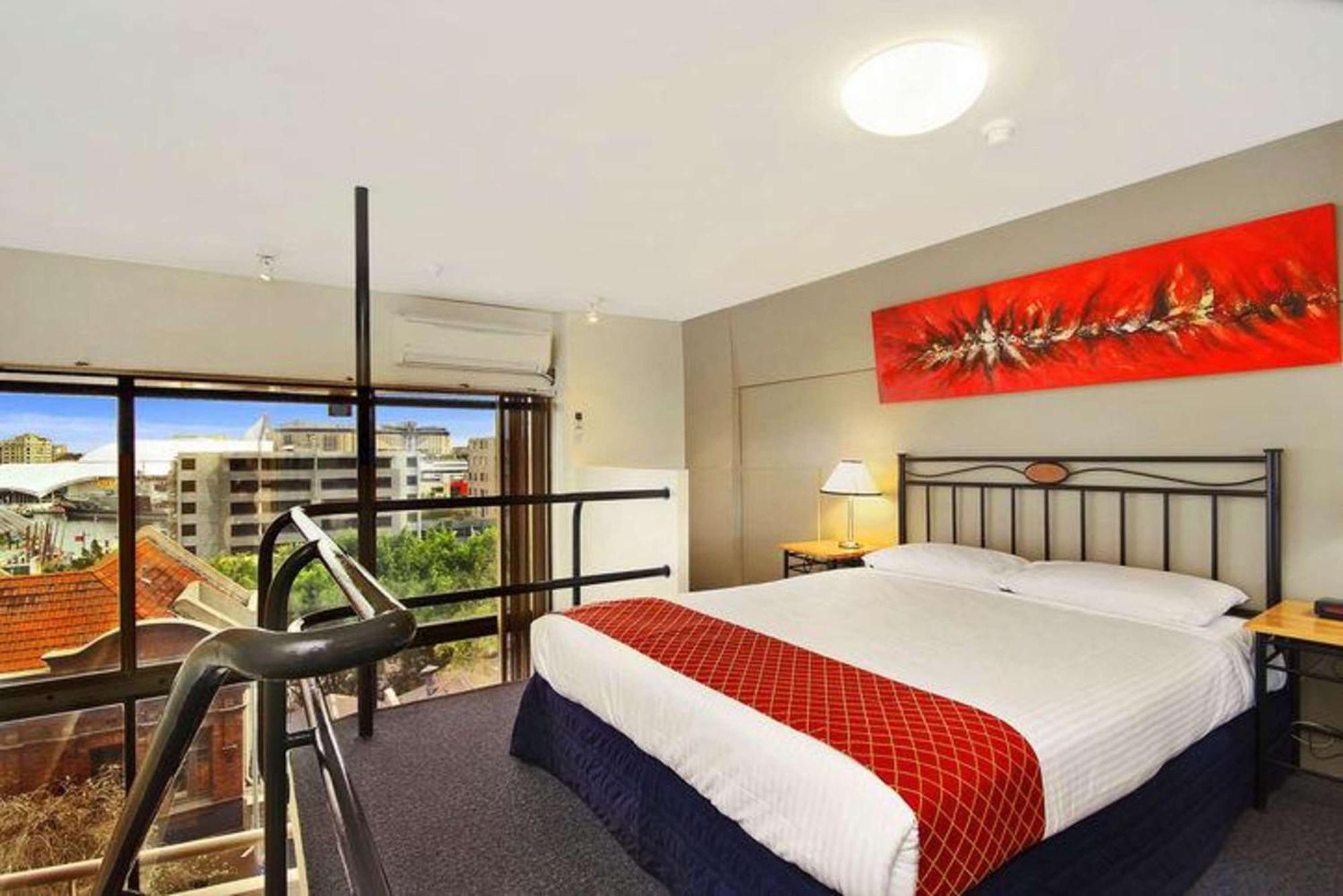 Metro On Darling Harbour Aparthotel Sydney