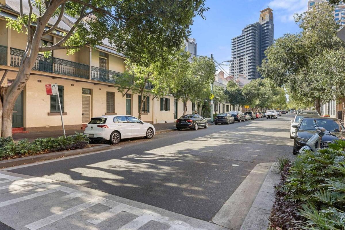 Perfect Vacation W Large Outdoor Space Apartment Sydney