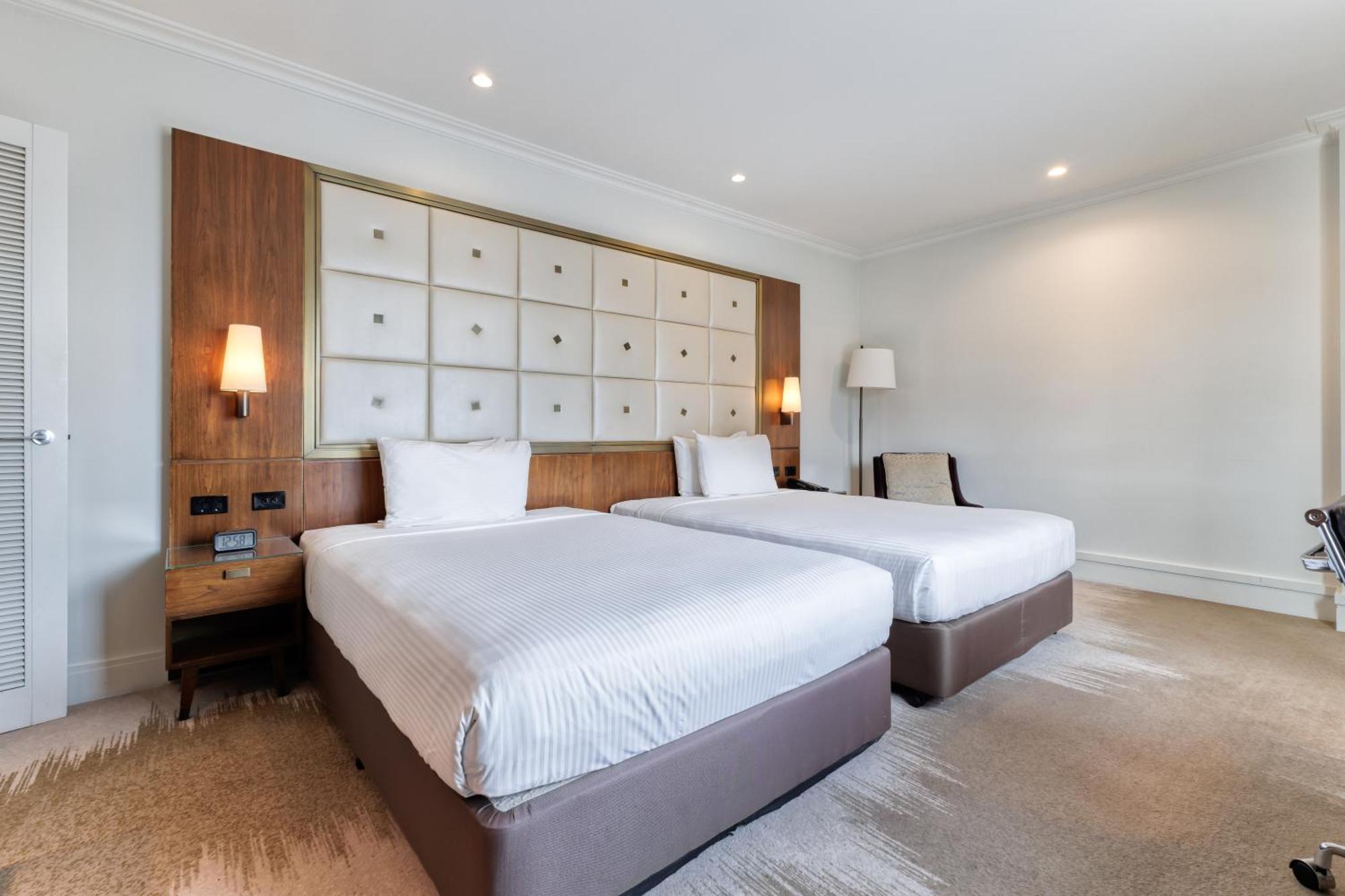 Amora Jamison Hotel