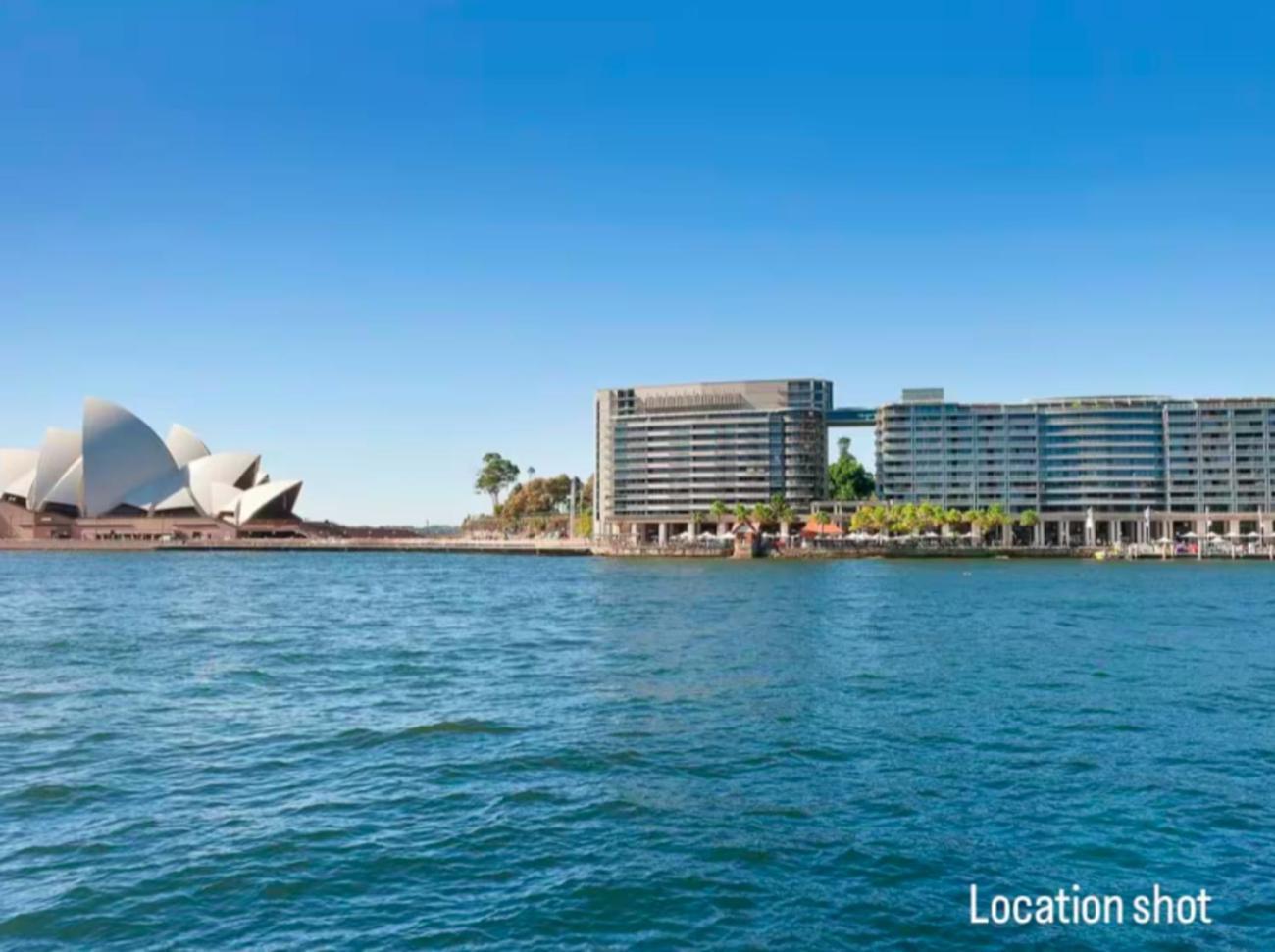 Apartment Luxurious Only 250m Walk To Opera House Sydney