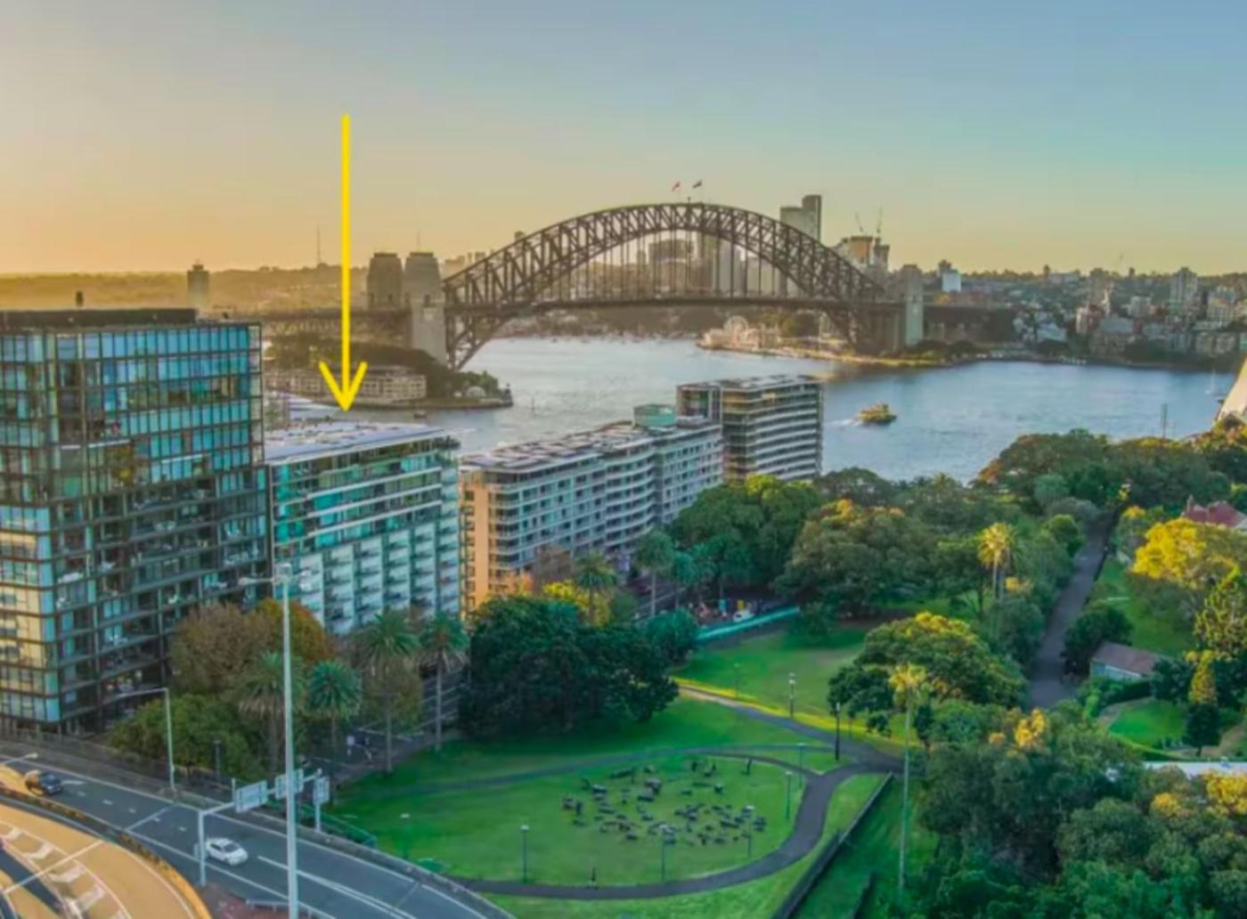 Luxurious Only 250m Walk To Opera House * Sydney