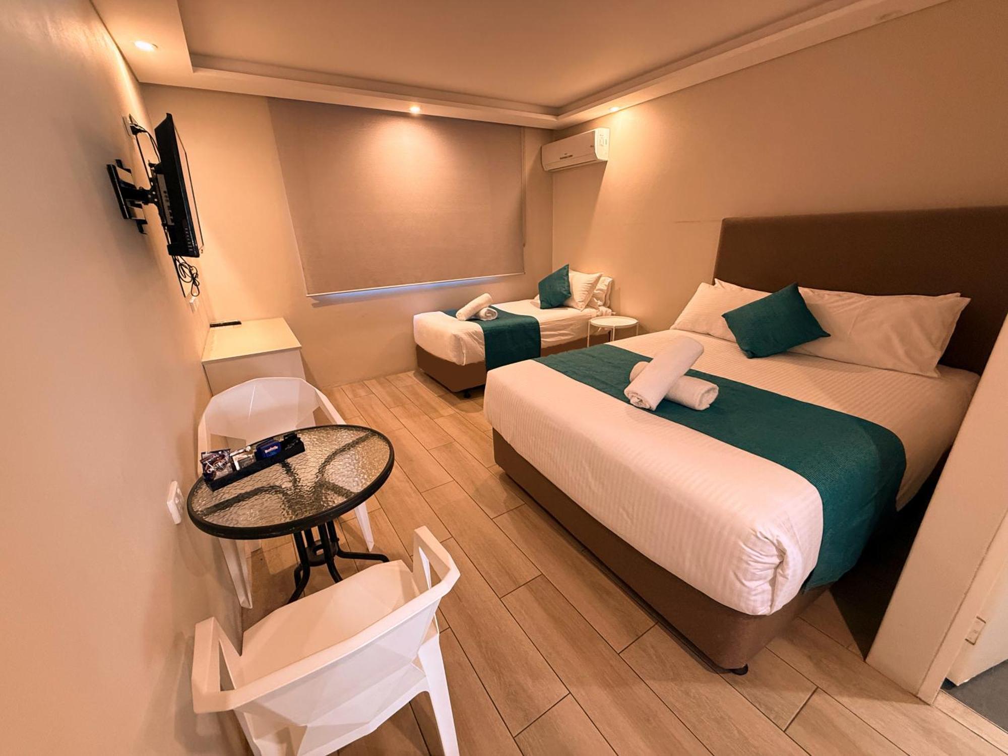 Marco Polo Motor Hotel 3*