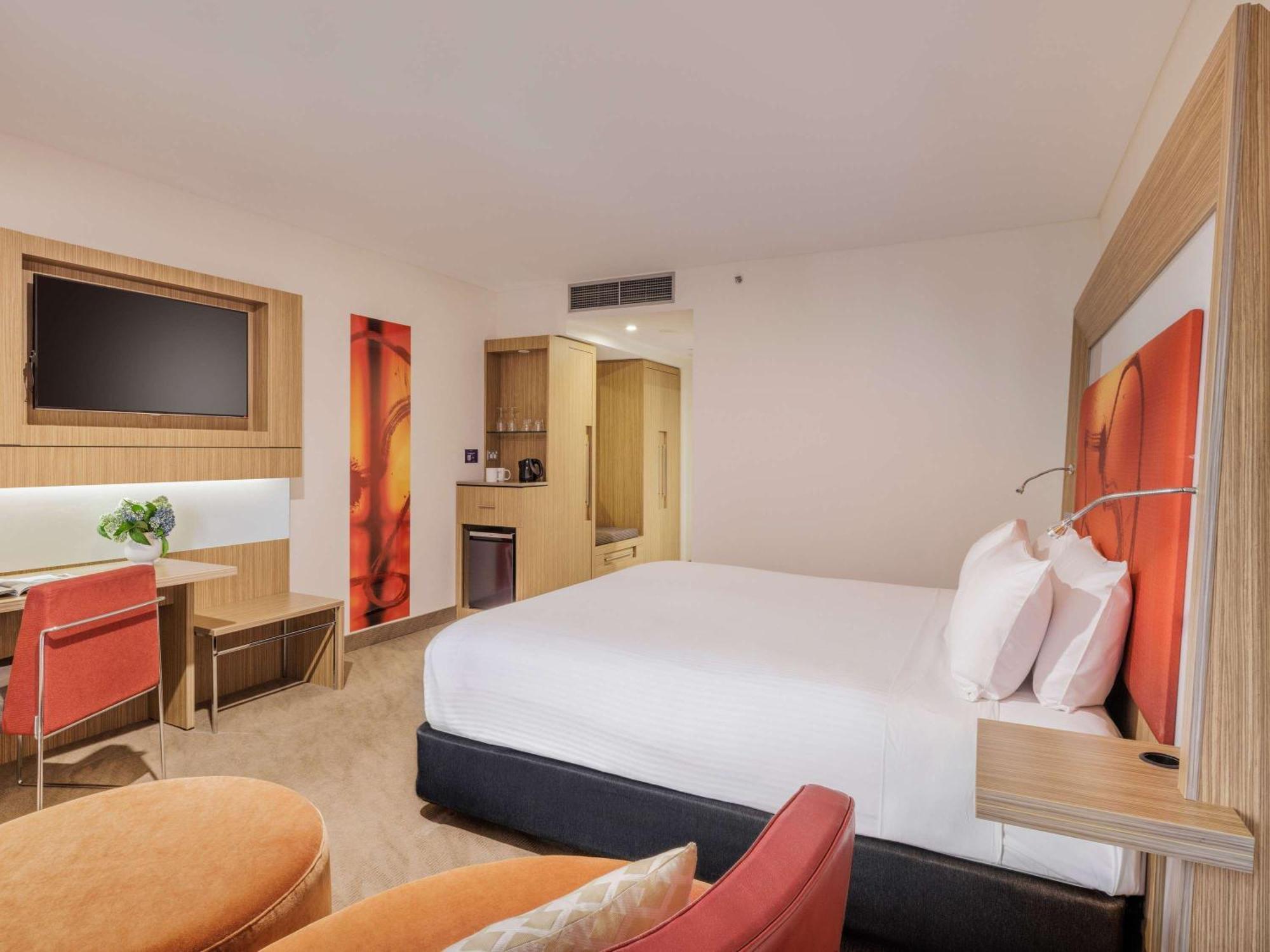 Novotel Olympic Park 4*