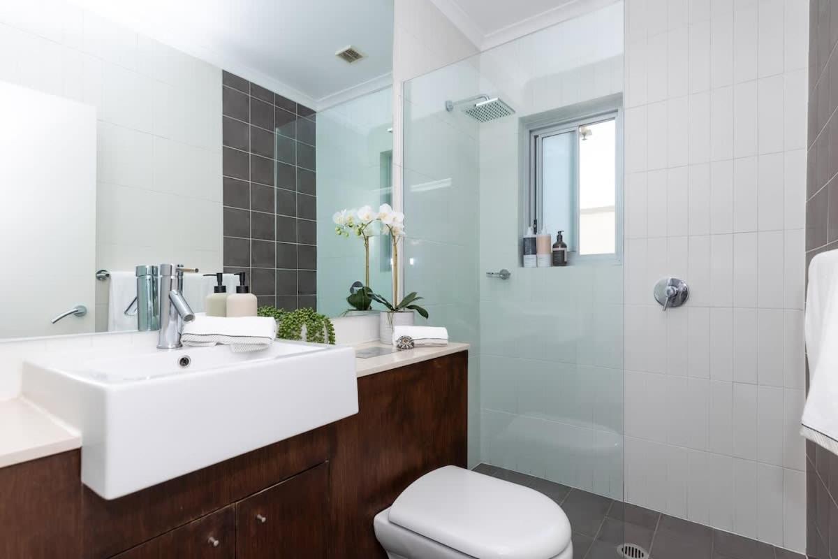 Cozy Front With Aircon Apartment Sydney
