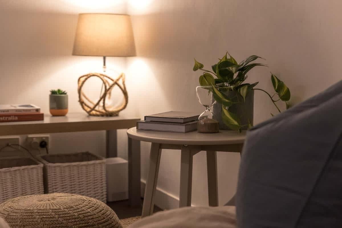 Apartment Cozy Front With Aircon