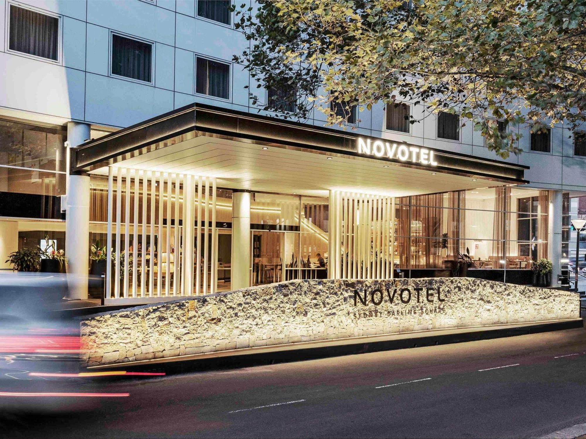 Novotel Darling Square 4*