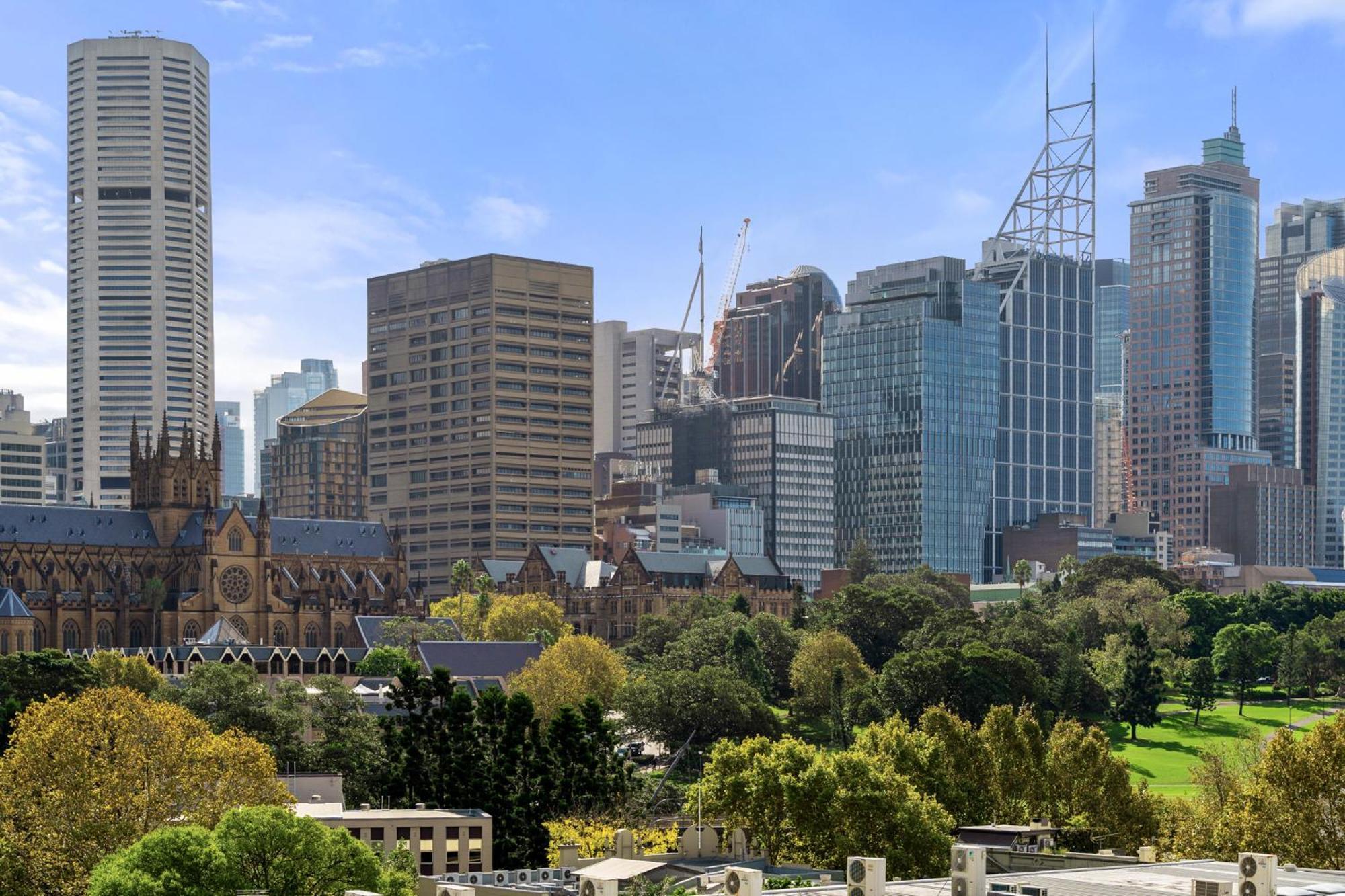 Apartment Inner Harbour Views With Parking Sydney