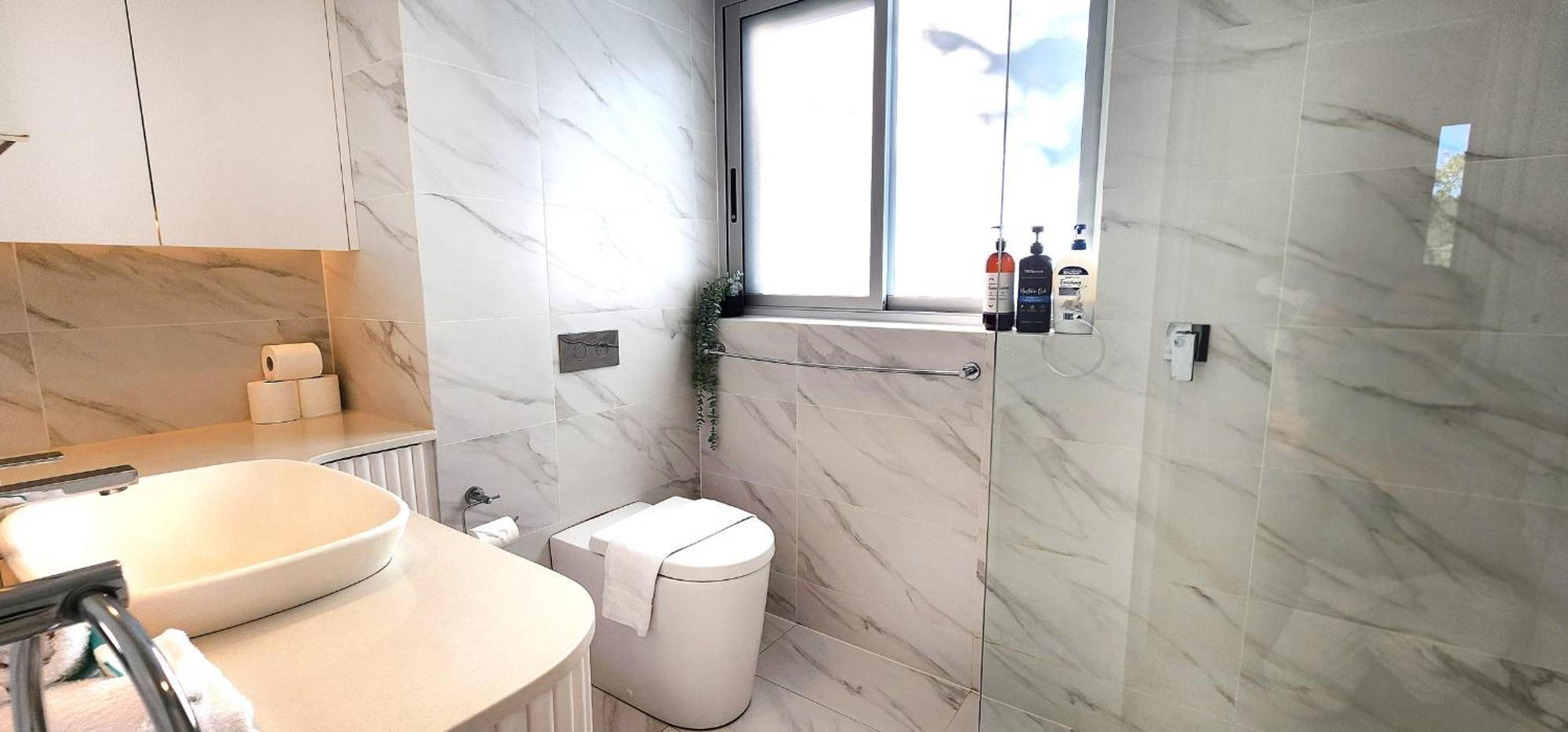 Apartment Moments To Famous Bondi