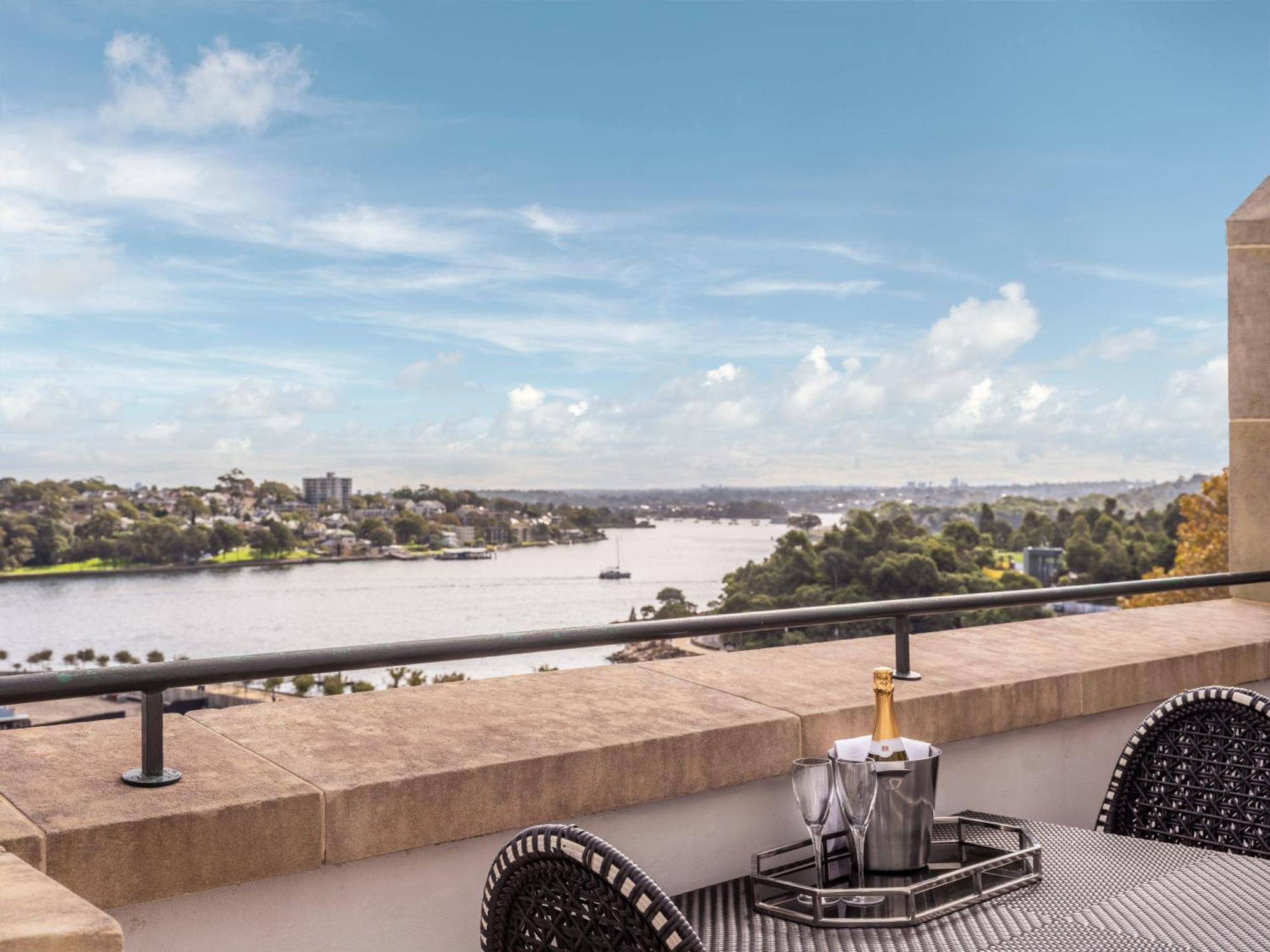 Hotel The Langham 5*