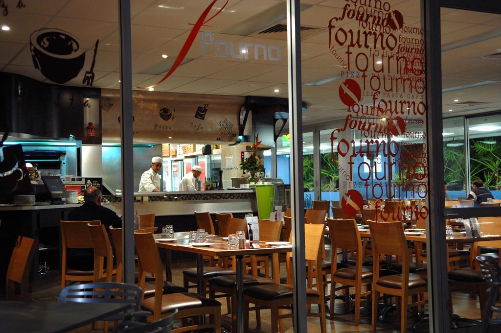 Oaks North Ryde 4*