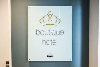 Crown Surry Hills