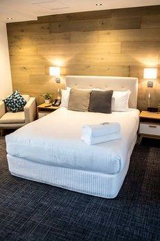 Inn Crown Surry Hills 4*